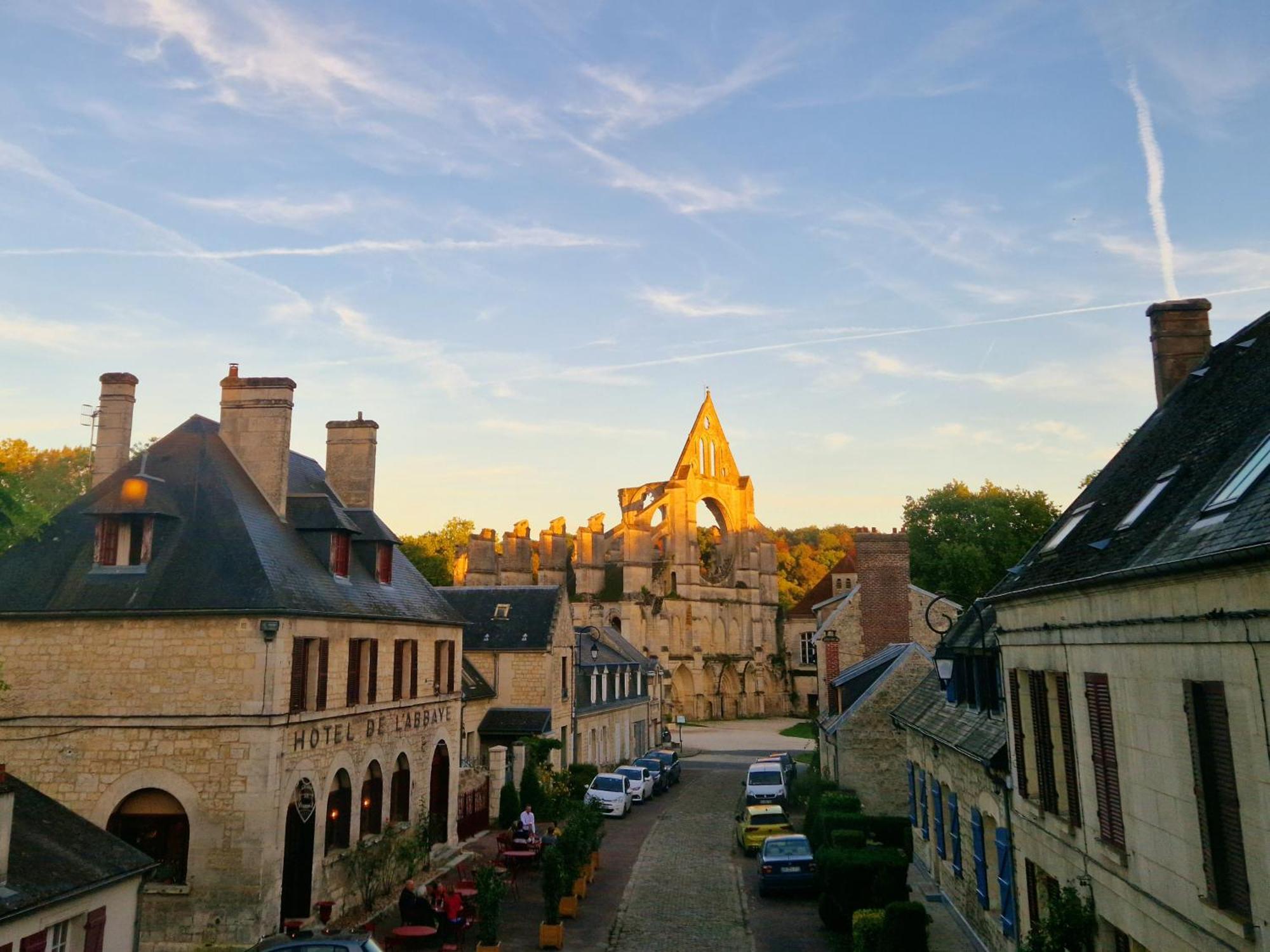 Hotel De L'Abbaye De Longpont Eksteriør bilde